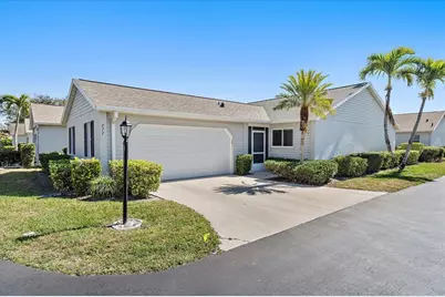 677 Ironwood Circle #104, Venice, FL 34292 - Photo 1