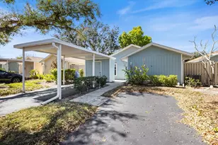 856 Chatham Dr, Venice, FL 34285 - Photo 1