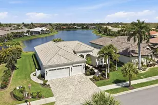 356 Marsh Creek Rd, Venice, FL 34292 - Photo 1