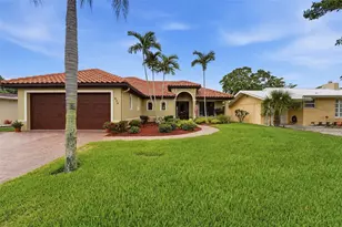 424 Pensacola Rd, Venice, FL 34285 - Photo 1