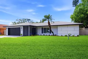 2324 Riverwood Pines Dr, Sarasota, FL 34231 - Photo 1