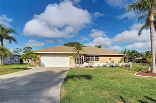 1337 Whispering Ln, Venice, FL 34285 - Photo 1