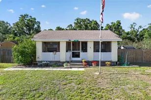 702 NW 3rd St, Mulberry, FL 33860 - Photo 1