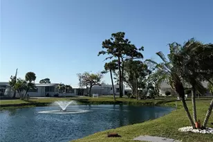218 Outer Dr W, Venice, FL 34285 - Photo 1