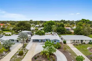 242 Piazza Di Luna, Venice, FL 34285 - Photo 1