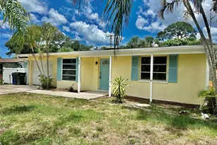 270 W Seminole Dr, Venice, FL 34293 - Photo 1