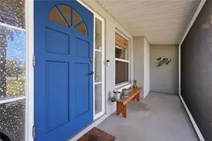 459 E Baffin Dr, Venice, FL 34293 - Photo 1