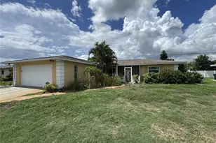 517 Mt Vernon Dr, Venice, FL 34293 - Photo 1