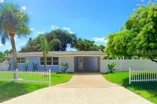 801 E 2nd Ave, New Smyrna Beach, FL 32169 - Photo 1