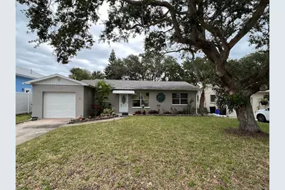 806 E 2nd Avenue, New Smyrna Beach, FL 32169 - Photo 1