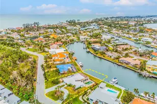 721 Binnacle Point Dr, Longboat Key, FL 34228 - Photo 1