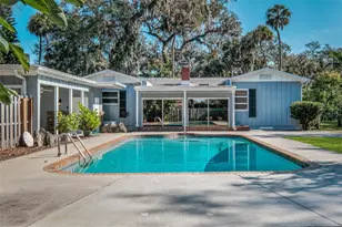 820 Faulkner St, New Smyrna Beach, FL 32168 - Photo 1