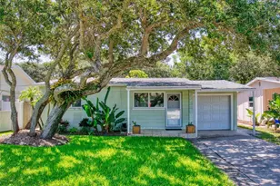 823 E 10th Ave, New Smyrna Beach, FL 32169 - Photo 1