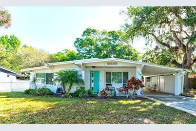 121 Ellison Avenue, New Smyrna Beach, FL 32168 - Photo 1