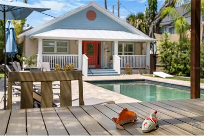 305 Live Oak, New Smyrna Beach, FL 32168 - Photo 1