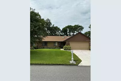 31 Lake Fairgreen Circle, New Smyrna Beach, FL 32168 - Photo 1