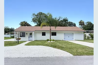701 West Street, New Smyrna Beach, FL 32168 - Photo 1
