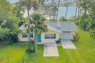 1949 Bayview Dr, New Smyrna Beach, FL 32168 - Photo 1