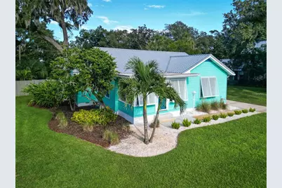 513 Ball Street, New Smyrna Beach, FL 32168 - Photo 1