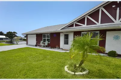 104 Par Drive, New Smyrna Beach, FL 32168 - Photo 1