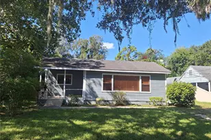 722 Neal St, New Smyrna Beach, FL 32168 - Photo 1