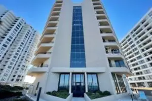 3023 S Atlantic Ave, Daytona Beach, FL 32118 - Photo 1