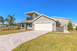 704 Skylane Cir, Edgewater, FL 32132 - Photo 1