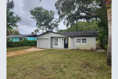 798 E 11th Avenue, New Smyrna Beach, FL 32169 - Photo 1