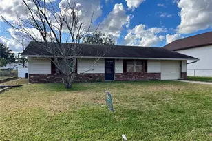 2114 Travelers Palm Dr, Edgewater, FL 32141 - Photo 1