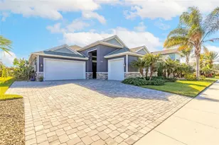 3016 King Palm Dr, New Smyrna Beach, FL 32168 - Photo 1