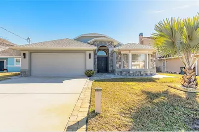 12 Comet Court, Palm Coast, FL 32137 - Photo 1