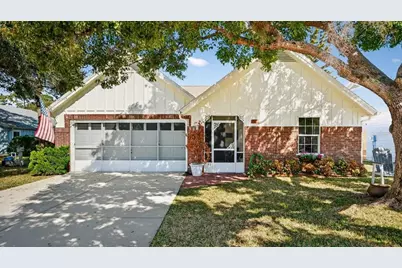 701 Pine Shores Circle, New Smyrna Beach, FL 32168 - Photo 1