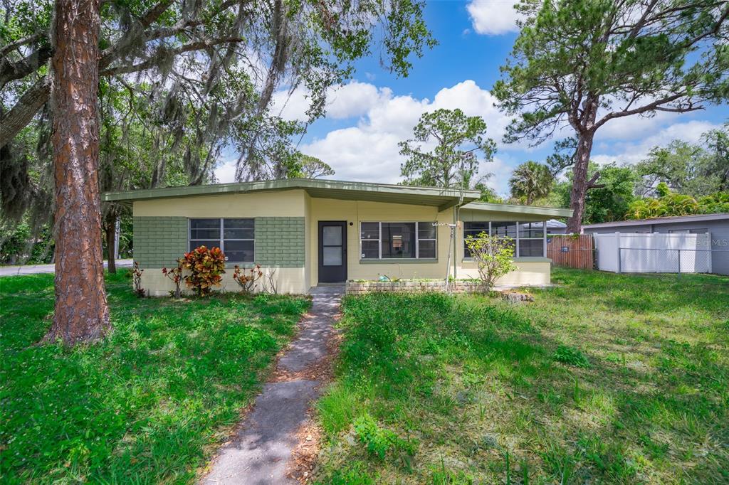 1133 Woodsmere Ave, Orlando, FL 32839 - MLS O6021315 - Coldwell Banker