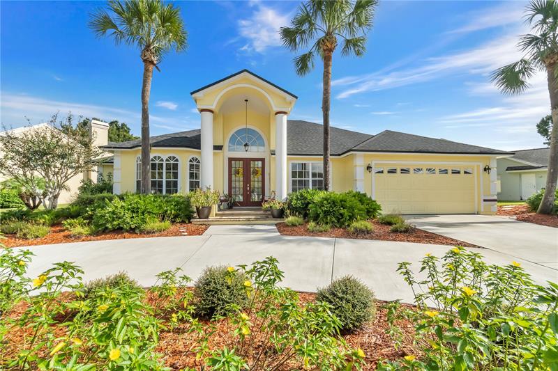 1543 Carillon Park Dr, Oviedo, FL 32765 MLS O6065921 Coldwell Banker