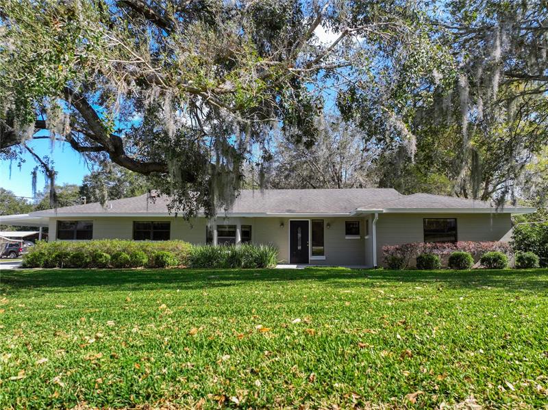 1559 Eustis Rd, Eustis, FL 32726 MLS O6079402 Coldwell Banker