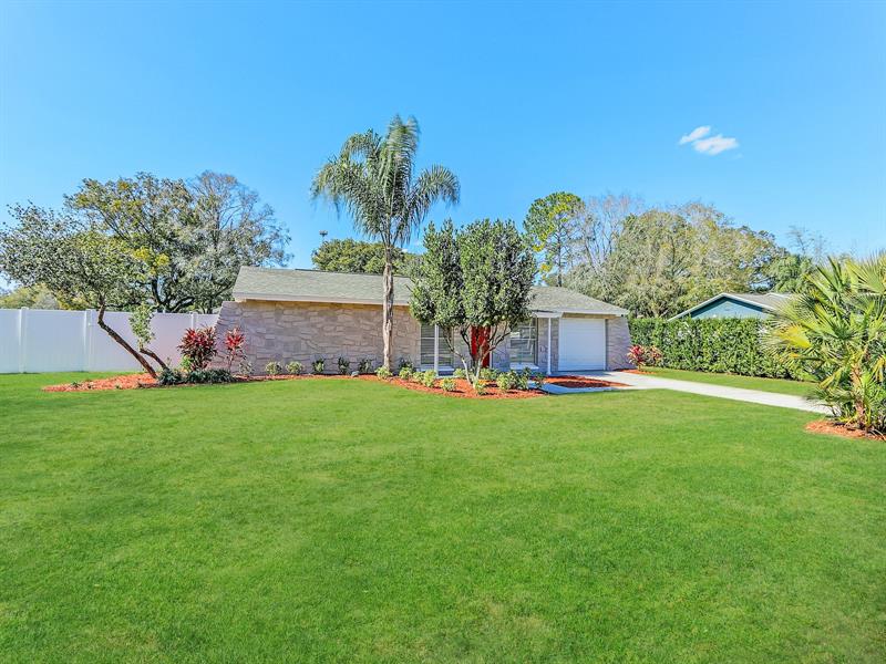 225 Nita Dr, Seffner, FL 33584 MLS O6096034 Coldwell Banker