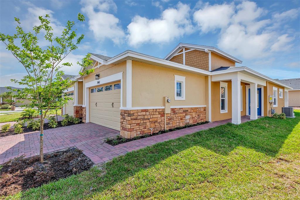 2462 Model Ln, Saint Cloud, FL 34772 MLS O6100492 Coldwell Banker