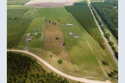 Se Baldwin Drive, Lee, FL 32059 - Photo 1