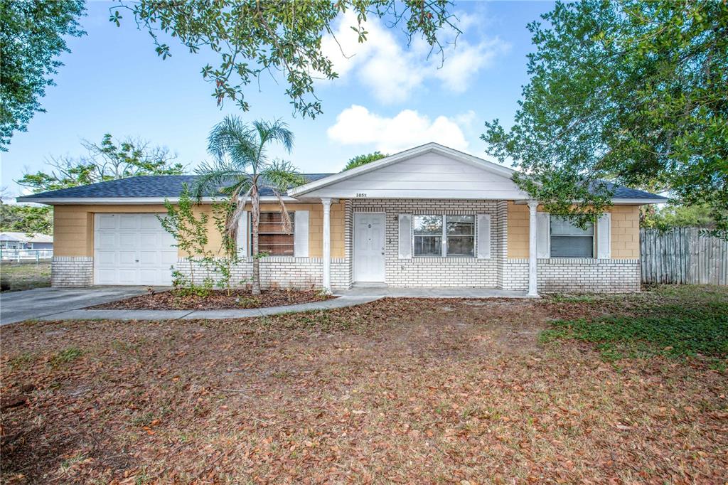 1051 Boyd Dr, Mount Dora, FL 32757 MLS O6106352 Coldwell Banker
