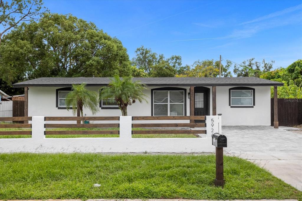 5926 Abercorn Dr, Orlando, FL 32812 MLS O6138951 Coldwell Banker