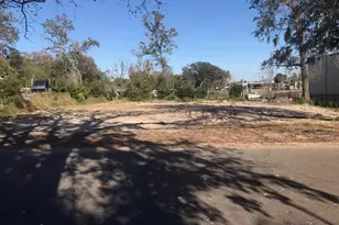 729 Charles St, Orlando, FL 32808 - Photo 1