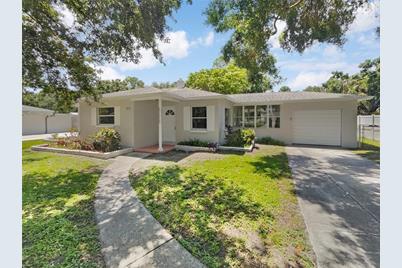 3012 W Helen Avenue, Tampa, FL 33611 - Photo 1