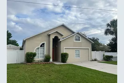 111 E 6th Street, Apopka, FL 32703 - Photo 1