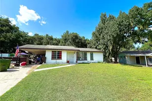 1610 Crest Ave, Leesburg, FL 34748 - Photo 1