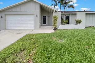 18978 McGrath Cir, Port Charlotte, FL 33948 - Photo 1