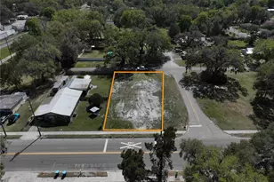 7 S Cherokee Ave, Fort Meade, FL 33841 - Photo 1