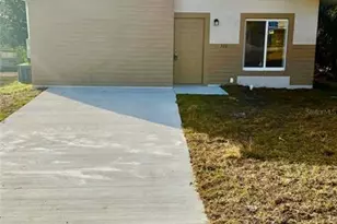 322 N 6th St, Haines City, FL 33844 - Photo 1