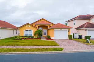 308 Robin Rd, Davenport, FL 33896 - Photo 1