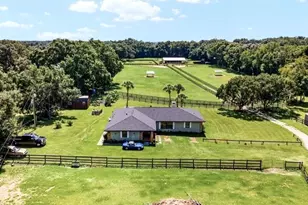 10901 NE 36th Ave, Anthony, FL 32617 - Photo 1