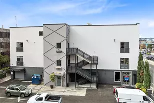 62 W Colonial Dr, Orlando, FL 32801 - Photo 1